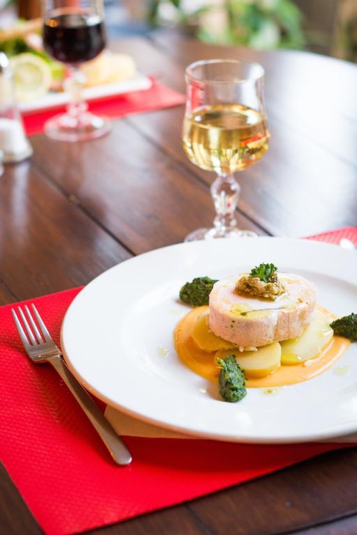 Hotel Restaurant Le Central Chateaurenard Luaran gambar