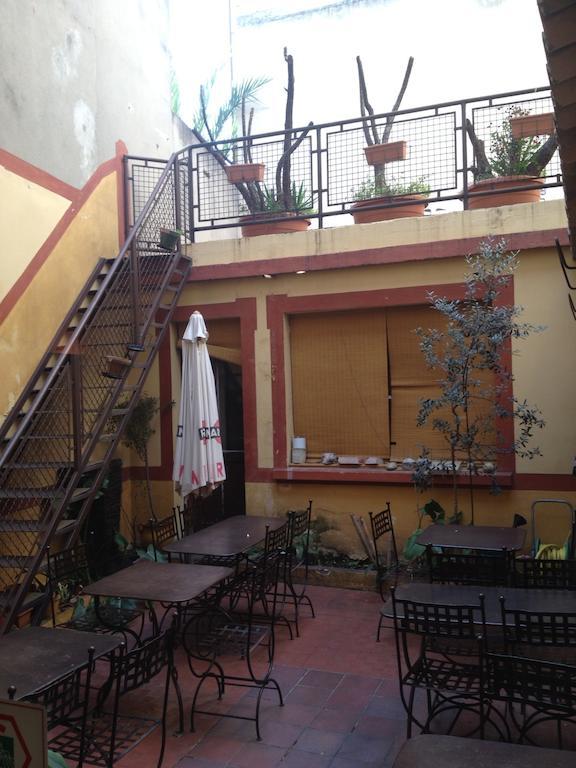 Hotel Restaurant Le Central Chateaurenard Luaran gambar