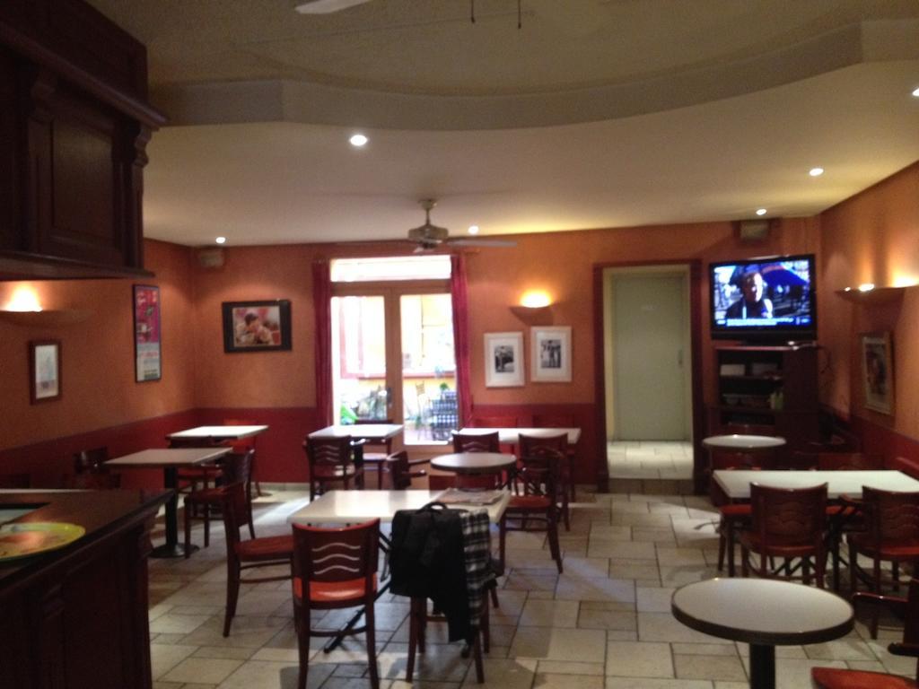 Hotel Restaurant Le Central Chateaurenard Luaran gambar